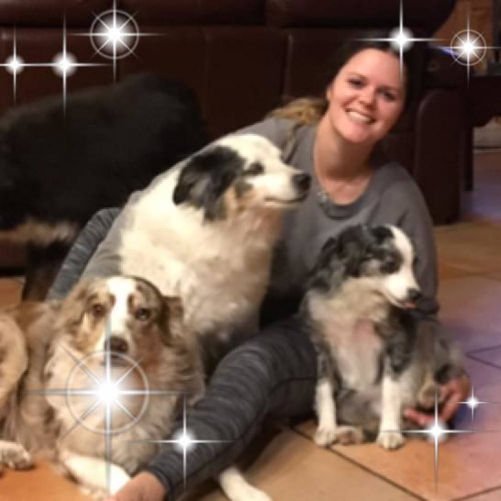 Meet your Posher, Jade